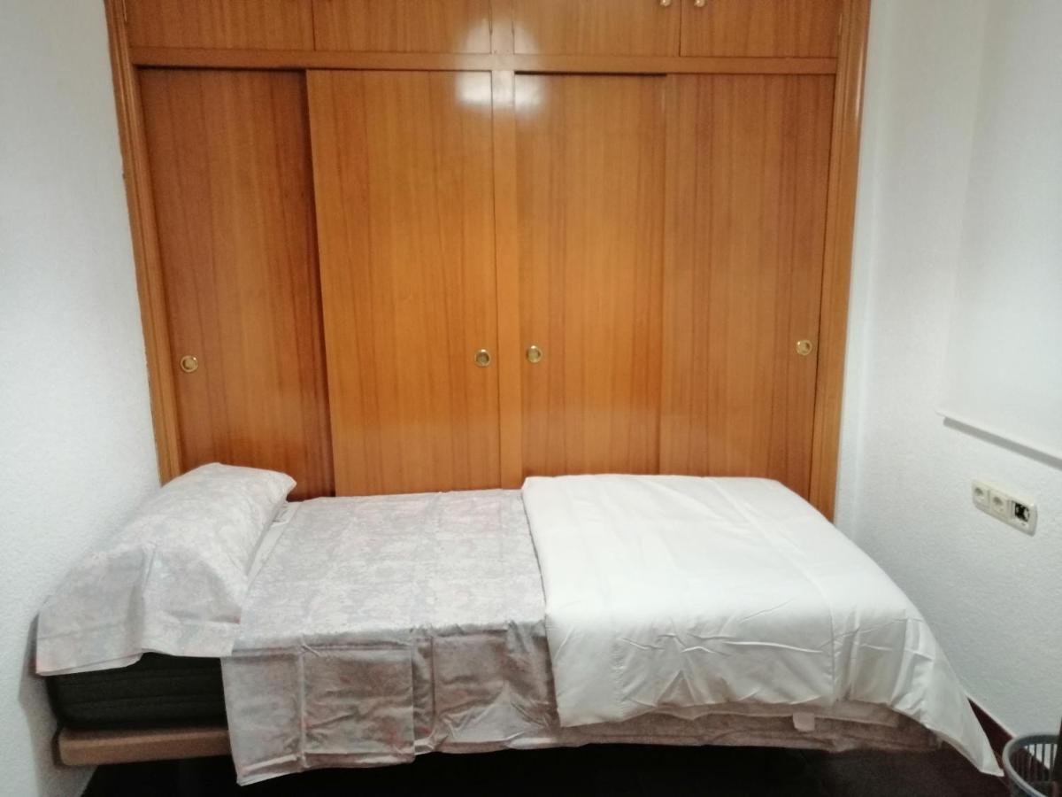Rooms Estacion Alicante Cameră foto